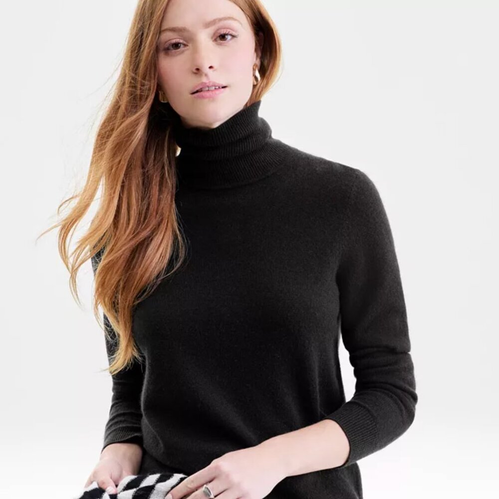 NWT Charter Club 100% Cashmere Turtleneck Sweater M MSRP $159 Classic Black